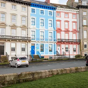 royal-discovery-whitby.yorkshirehotels.net/