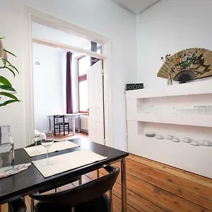 3-bedroom-apartment.find-berlin-hotels.com/